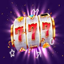 Antarmuka aplikasi lensa jitu untuk slot Mobile app interface for slot games